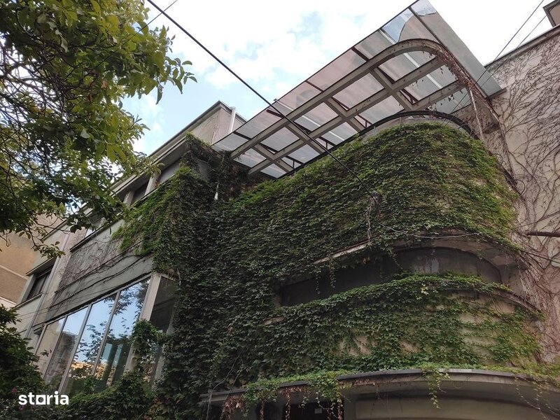 Piata Constitutiei, vanzare apartament 3 camere in vila.